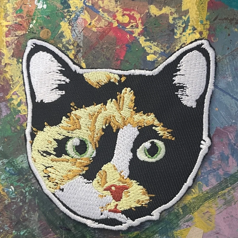 Charming Cat Face Embroidered Patch